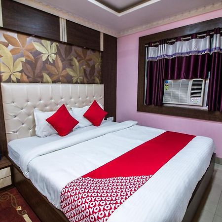 Oyo 14579 The Hangout Jamshedpur Bagian luar foto