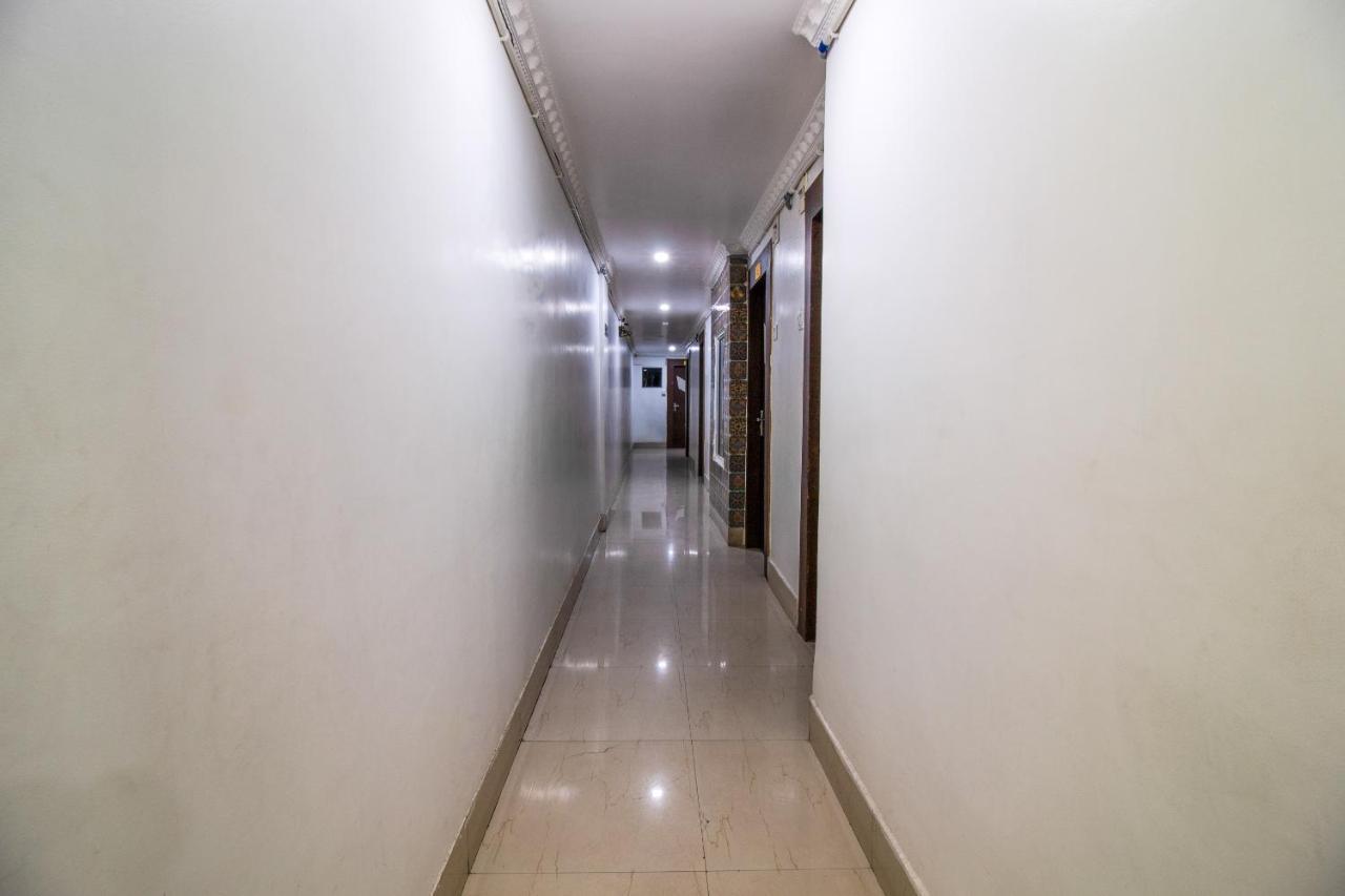 Oyo 14579 The Hangout Jamshedpur Bagian luar foto