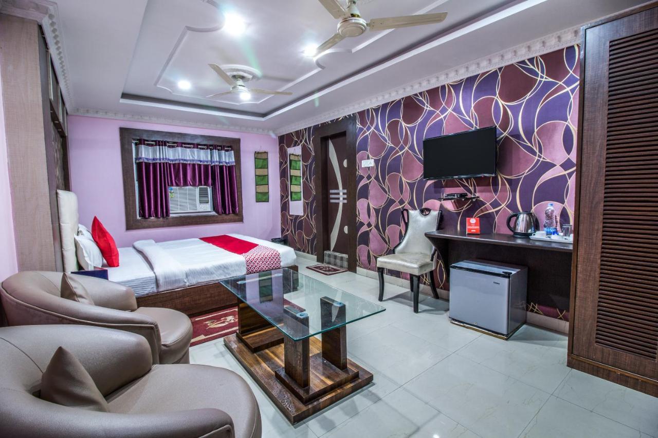 Oyo 14579 The Hangout Jamshedpur Bagian luar foto