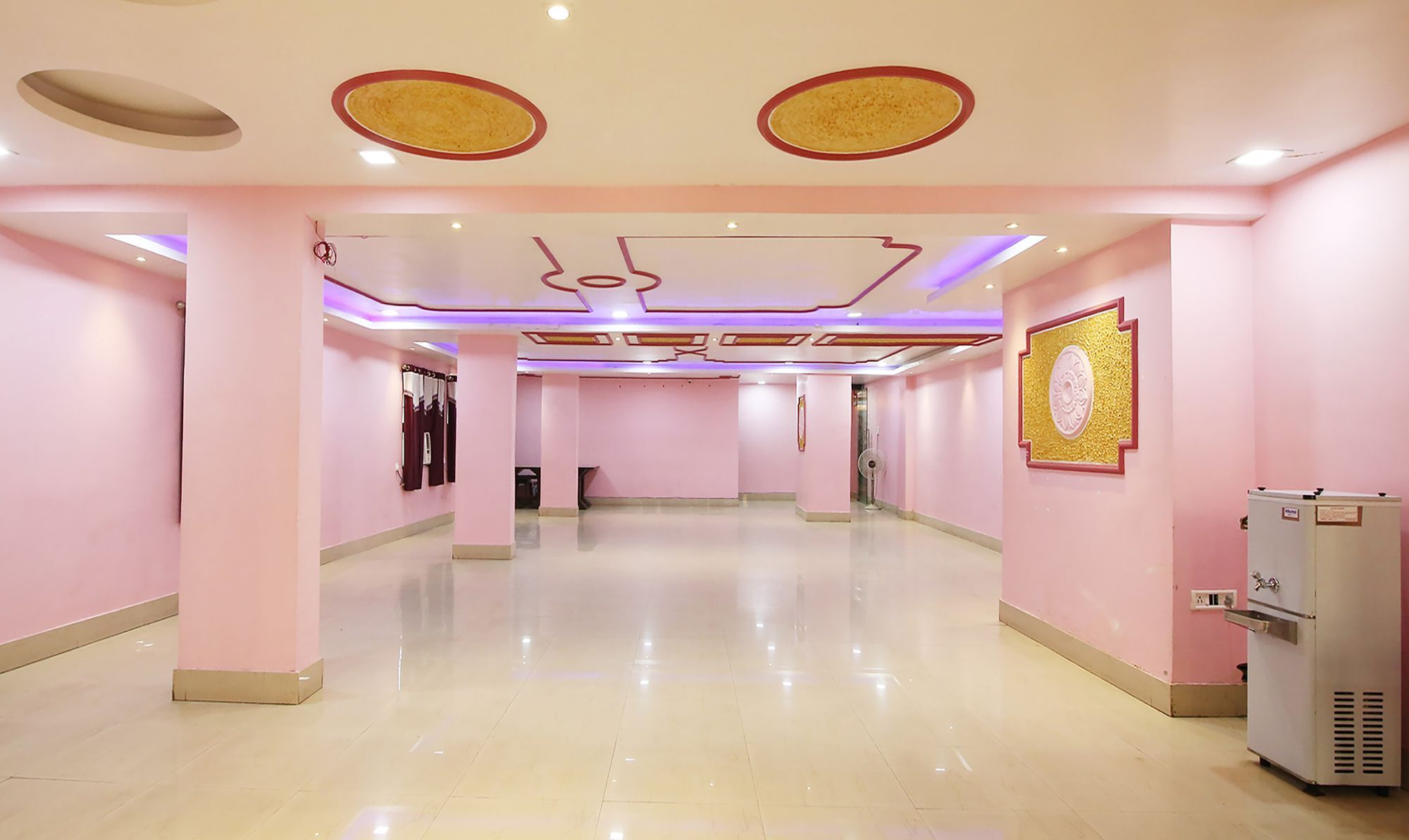 Oyo 14579 The Hangout Jamshedpur Bagian luar foto