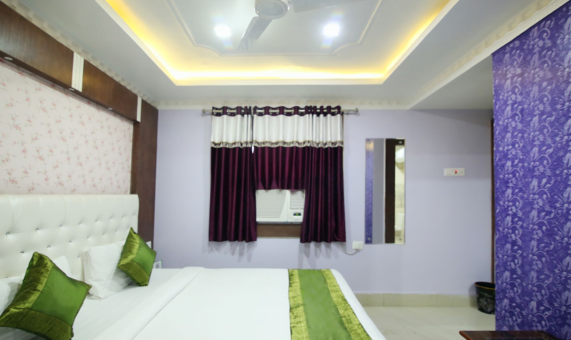 Oyo 14579 The Hangout Jamshedpur Bagian luar foto
