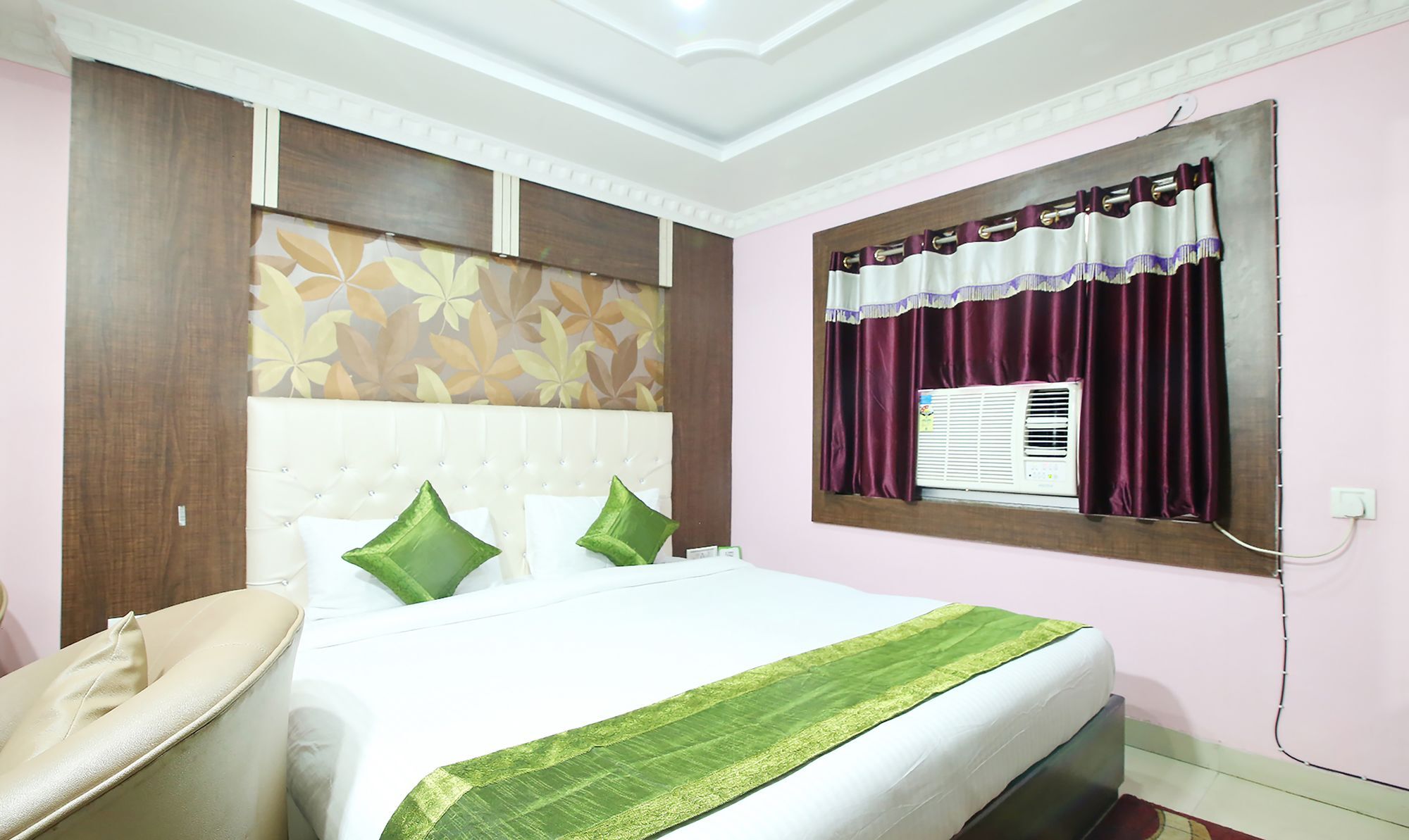 Oyo 14579 The Hangout Jamshedpur Bagian luar foto