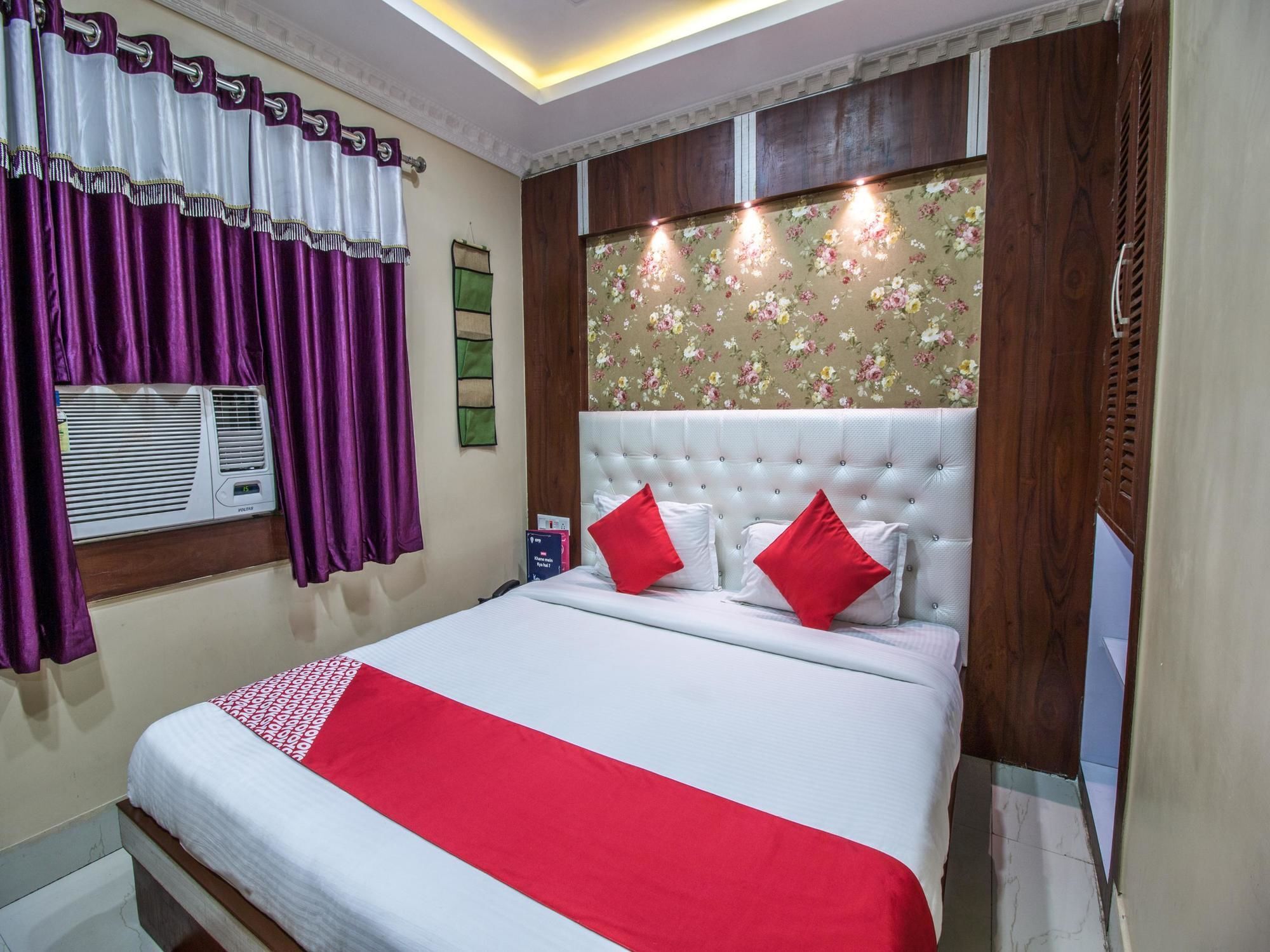 Oyo 14579 The Hangout Jamshedpur Bagian luar foto