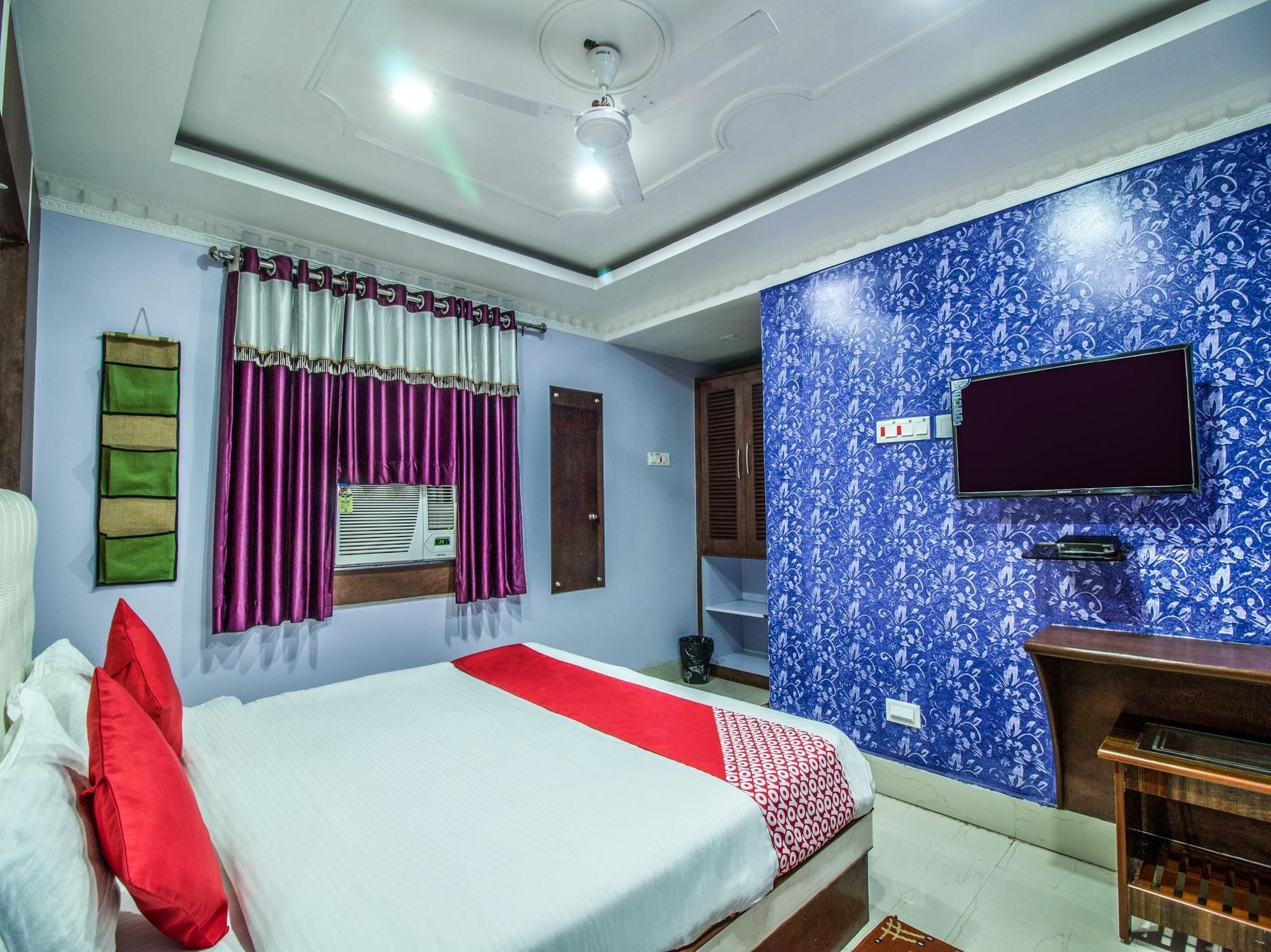Oyo 14579 The Hangout Jamshedpur Bagian luar foto